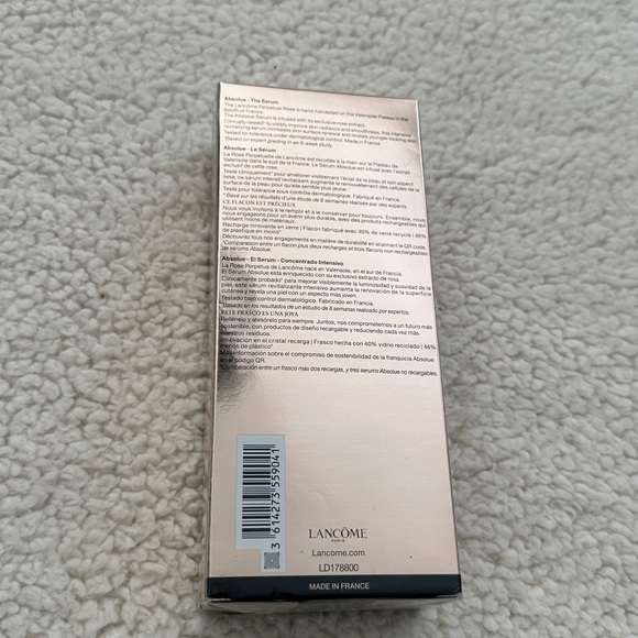Lancome ABSOLUE THE SERUM
PLUMPING & SMOOTHING - Picture 6 of 7